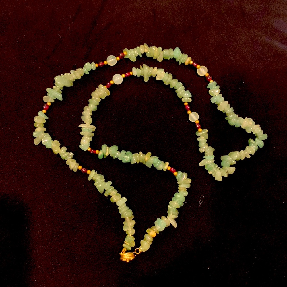 Authentic jade natural cut beads with garnet & gold beads. Gold-plate.